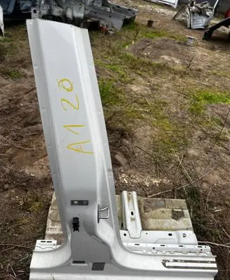 Audi A1 Sill