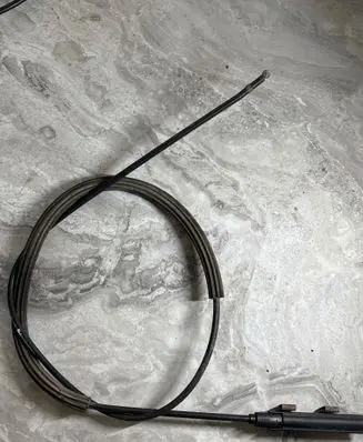 Engine bonnet/hood lock release cable