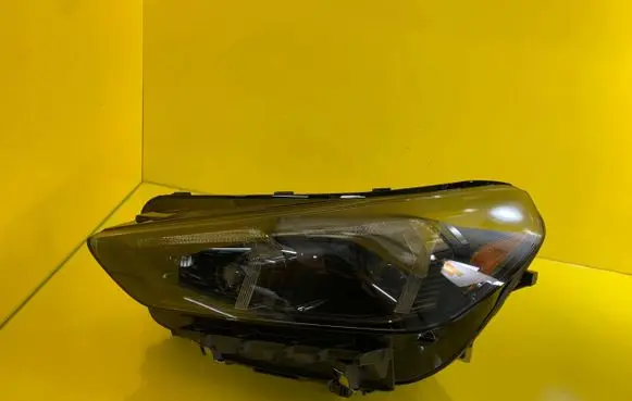 BMW X1 U11 Headlight/headlamp 5A5BD63-02