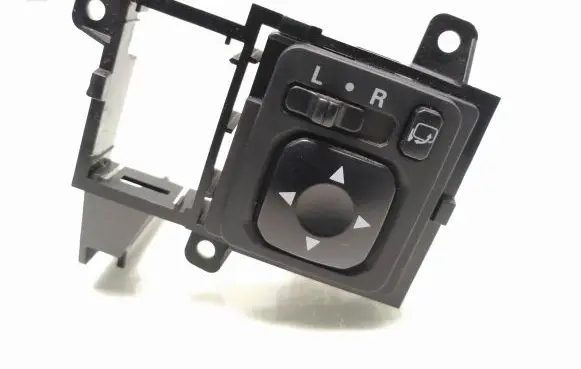 Mitsubishi Pajero Wing mirror switch 183569