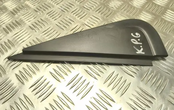 Dacia Duster Other rear door trim element 822354434R