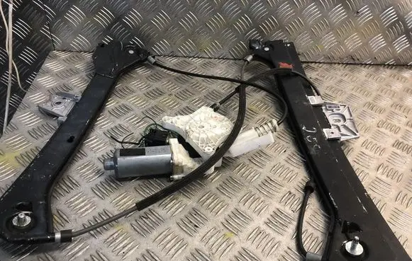 Mercedes-Benz CLK A209 C209 Front door electric window regulator 2308201042