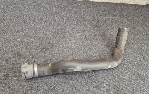 Mercedes-Benz C W205 Engine coolant pipe/hose A6262030282