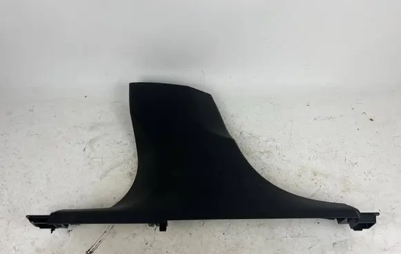 Volvo XC60 (B) pillar trim (bottom) 31425697
