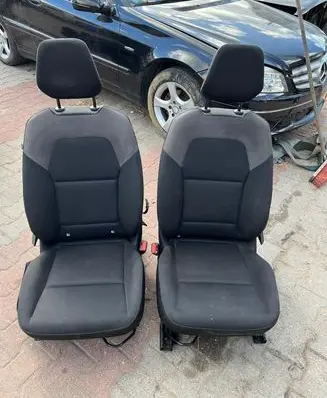 Renault Clio V Front passenger seat 
