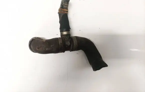 Mercedes-Benz R W251 Engine coolant pipe/hose