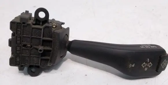 BMW 3 E46 Indicator stalk 8363668