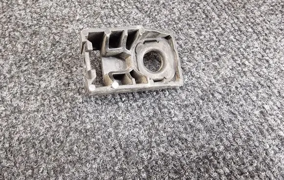 Land Rover Discovery 5 Headlight/headlamp mounting bracket