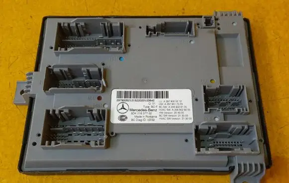 Mercedes-Benz EQS V297 Central body control module A2979005212