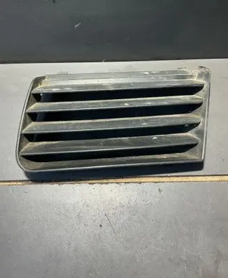 Seat Alhambra (Mk1) Front bumper lower grill 7M7853653