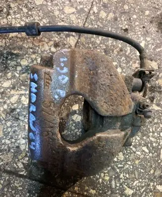 Volkswagen Sharan Front brake caliper