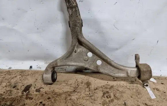 Mercedes-Benz GL X166 Front lower control arm/wishbone 16604
