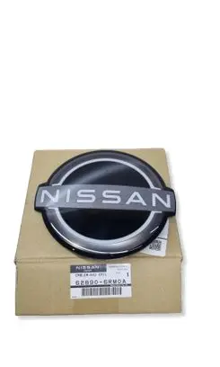 Nissan Qashqai J12 Manufacturer badge logo/emblem 628906MM0A