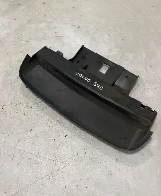Volvo S40 Third/center stoplight 30678488 28050002