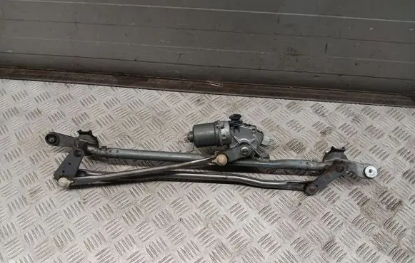 Chrysler Pacifica Front wiper linkage and motor 68229327AC