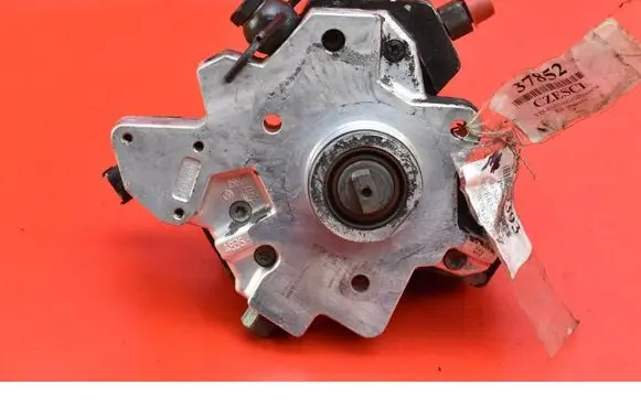 KIA Magentis Fuel injection high pressure pump 33100-27400