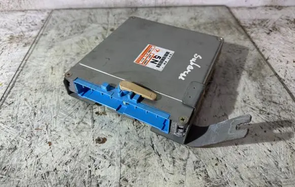 Subaru Outback Engine control unit/module 22611AD000 JA18000DF7