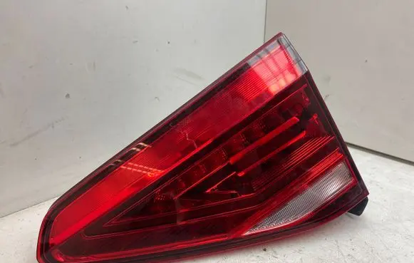 Volkswagen Touran III Tailgate rear/tail lights 5TA945308B