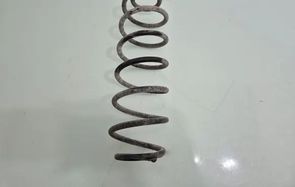 Peugeot 2008 I Rear coil spring 