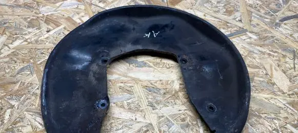 Audi A6 S6 C6 4F Rear brake disc plate dust cover 