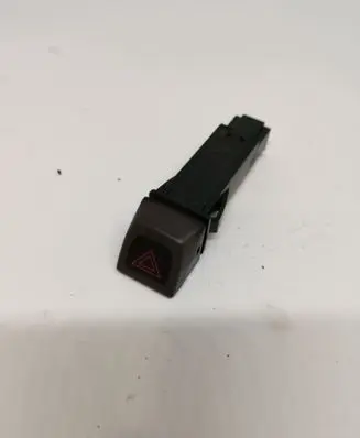 Volvo V50 Hazard light switch 8651399 04W196