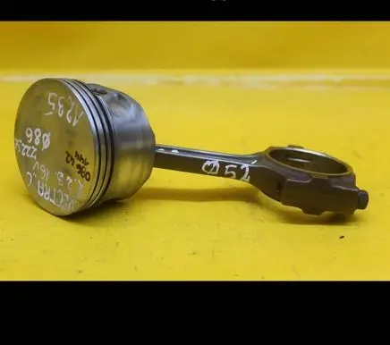 Opel Vectra C Piston with connecting rod 08642144