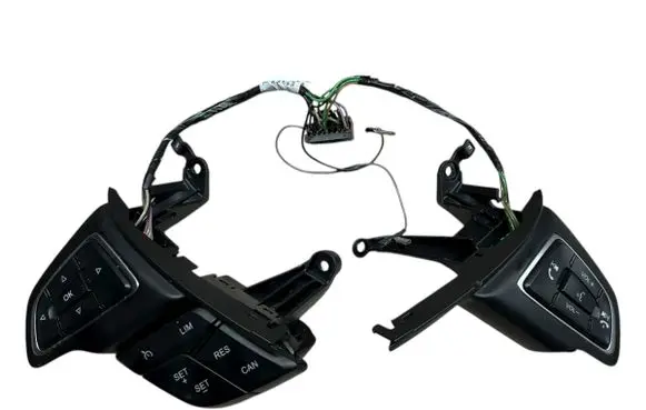 Ford Focus Steering wheel buttons/switches F1ET9E740AB F1ET14K147CB