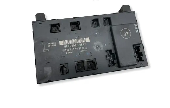 Mercedes-Benz CLK A209 C209 Door control unit/module 2098201926
