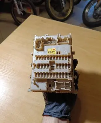 Nissan Almera Light switch 0616002 243505M300
