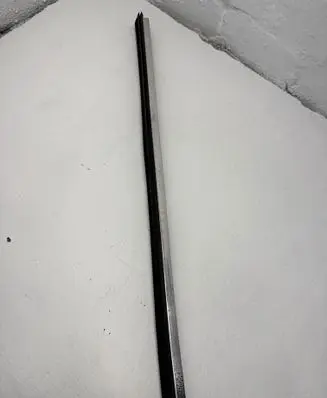 BMW 7 E32 Rubber seal front door (on door)