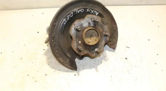 Toyota Auris E180 Rear wheel hub