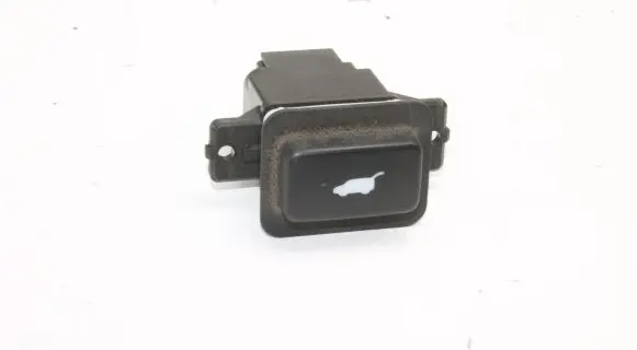 Honda Accord Tailgate/boot open switch button M26983