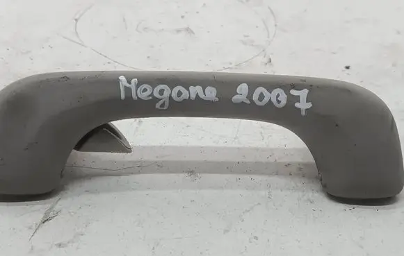 Renault Megane II Rear interior roof grab handle
