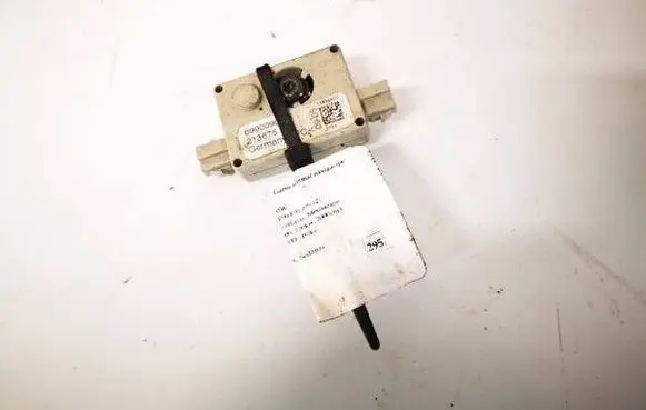 BMW 3 E90 E91 Antenna control unit 699009003
