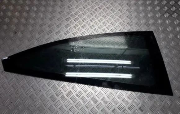 Ford Focus Rear side window