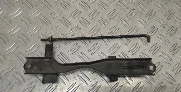 Toyota Auris E180 Battery bracket 