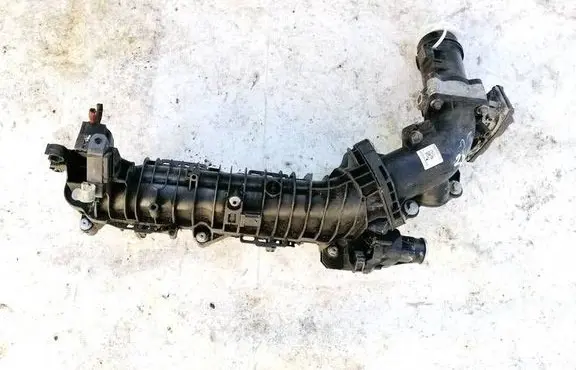 BMW 5 F10 F11 Intake manifold 78079910 85064060