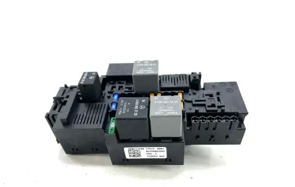 Mercedes-Benz E W213 Fuse module A2229063202