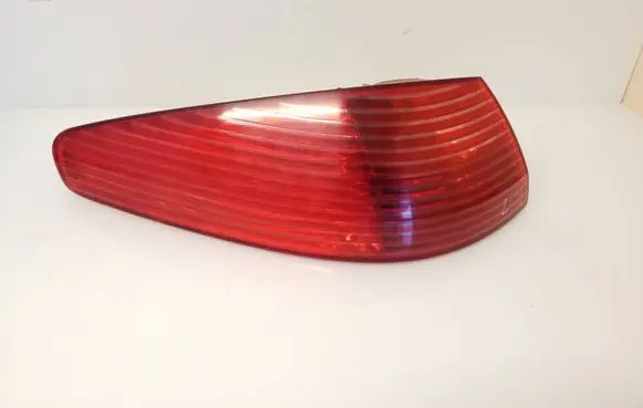 Peugeot 607 Rear/tail lights