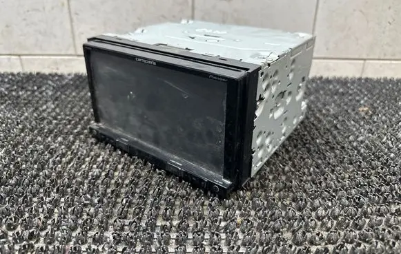 Renault Megane III Navigation unit CD/DVD player PJTW000260JP AVICRZ500