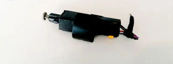 Opel Zafira A Brake pedal sensor switch 09132299 09175172