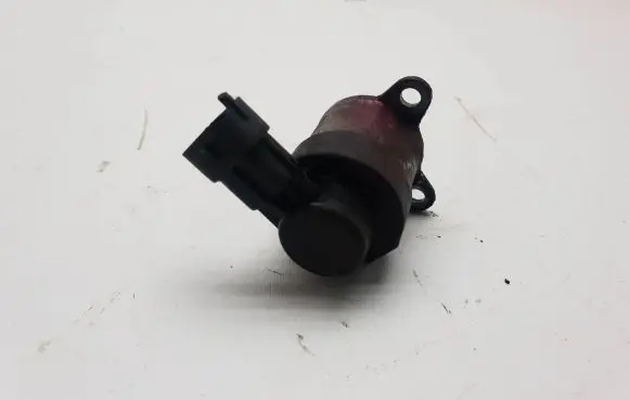Fuel pressure sensor