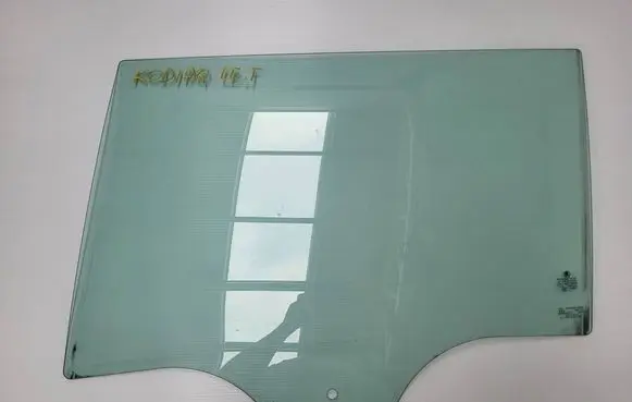 Skoda Kodiaq Rear door window glass DOT24M189AS2 1234567890 E000292
