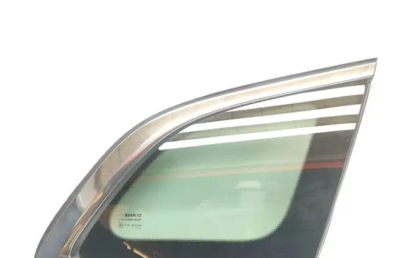 Renault Kadjar Rear side window 43R004524