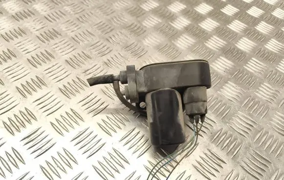 Audi A8 S8 D2 4D Cruise control unit/module 811907325 003572