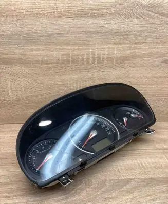 Hyundai Sonata Speedometer (instrument cluster) 940033K693 M61