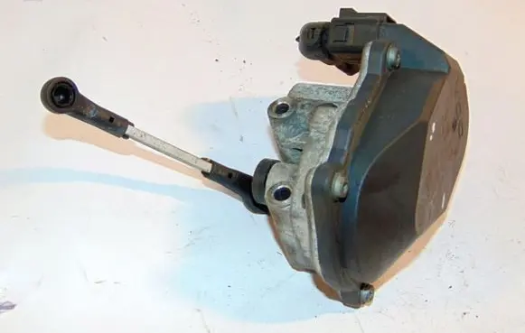 Audi A5 8T 8F Intake manifold valve actuator/motor 03L129086V 059129086H