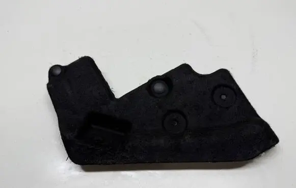 Chrysler Pacifica Dashboard lower bottom trim panel 68253314AB HR709417