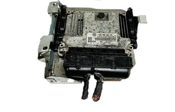 Volkswagen PASSAT B6 Engine control unit/module 03G906021MM