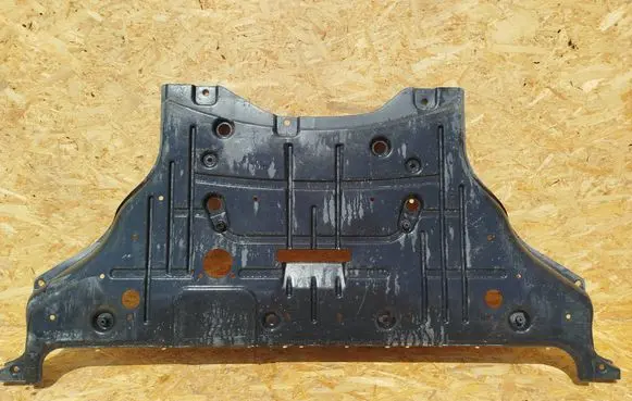 Hyundai Kona II Engine splash shield/under tray 84192DD000